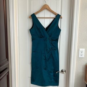 Donna Ricco Blue Ruched Sheath Dress